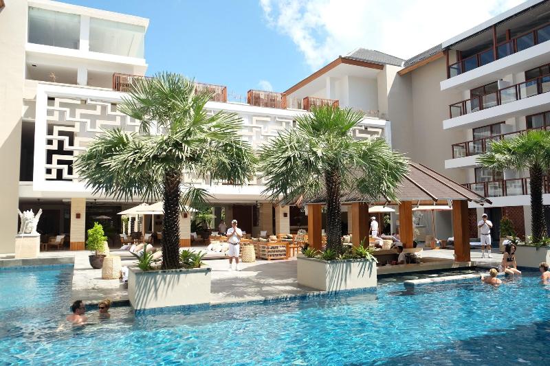 The Bandha Hotel & Suites - Havuz