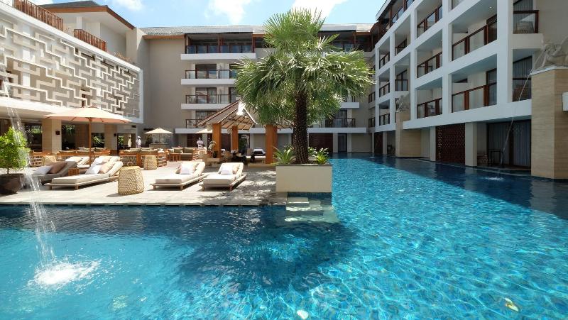 The Bandha Hotel & Suites - Havuz