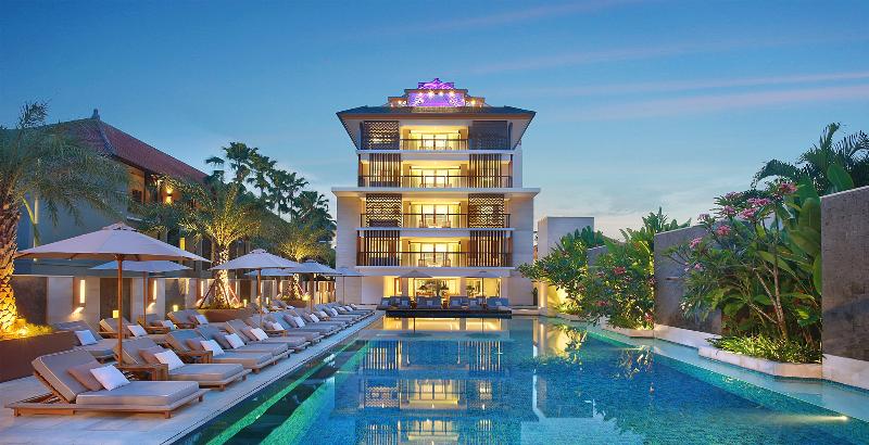 The Bandha Hotel & Suites - Havuz