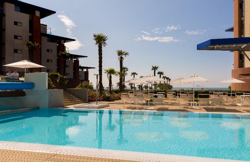 Almar Jesolo Resort & Spa - Havuz