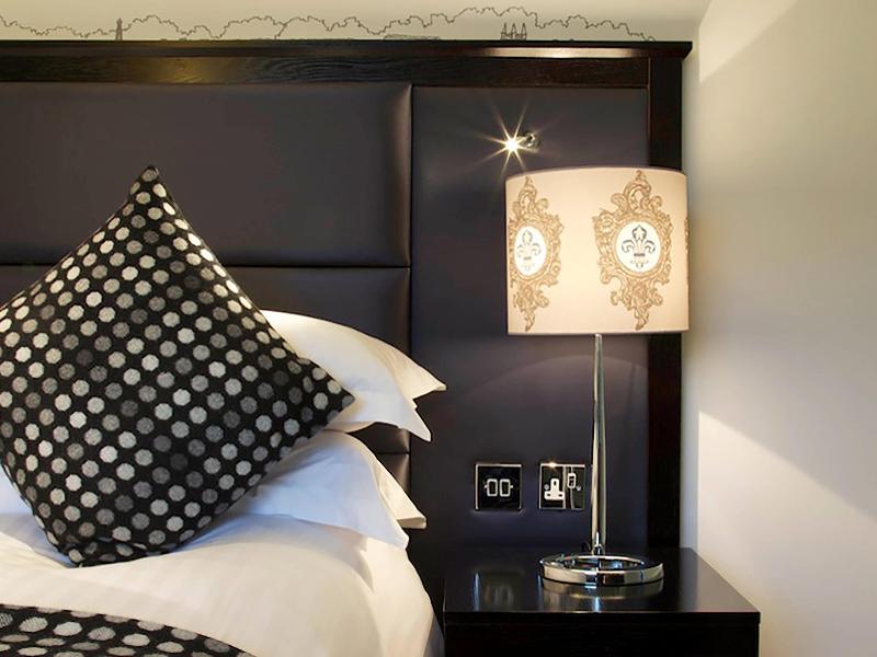 Francis Hotel Bath - Oda