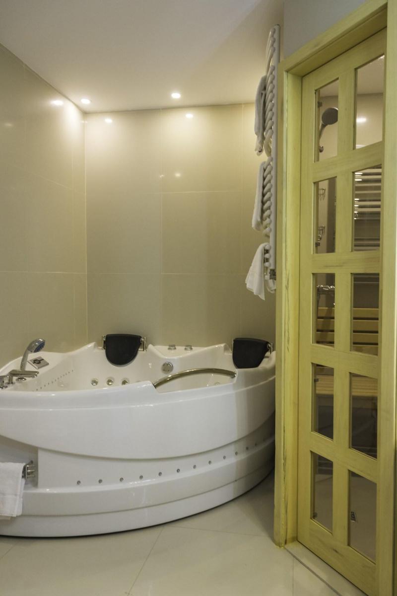 Christina Plus Hotel - Aktivite