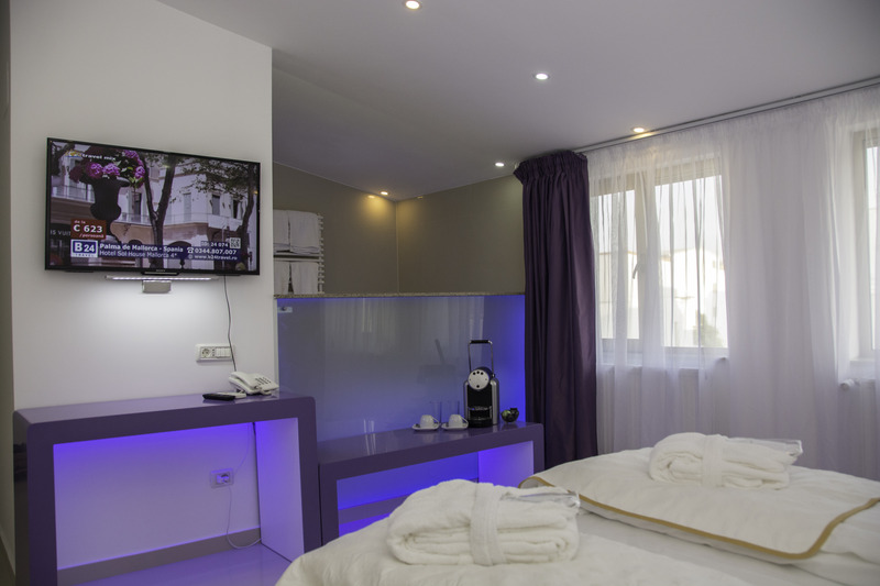 Christina Plus Hotel - Oda