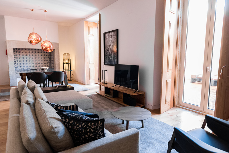Flora Chiado Apartments - Oda