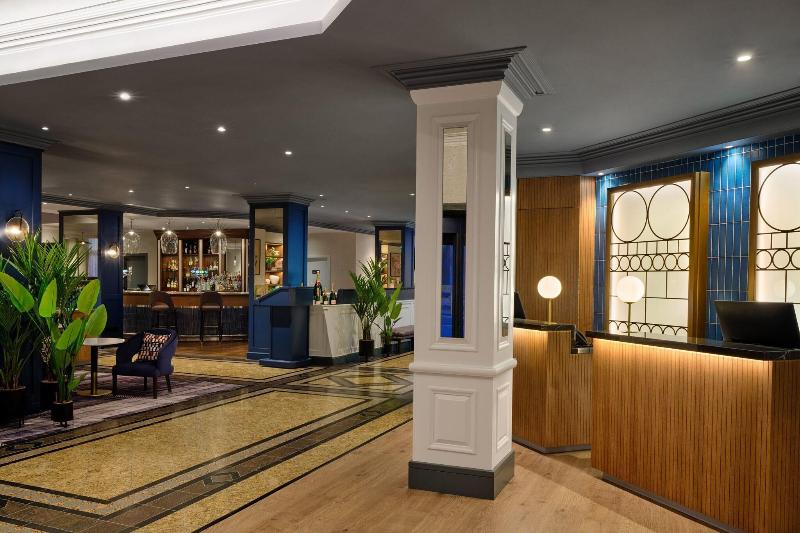 Edinburgh Marriott Hotel Holyrood - Lobi