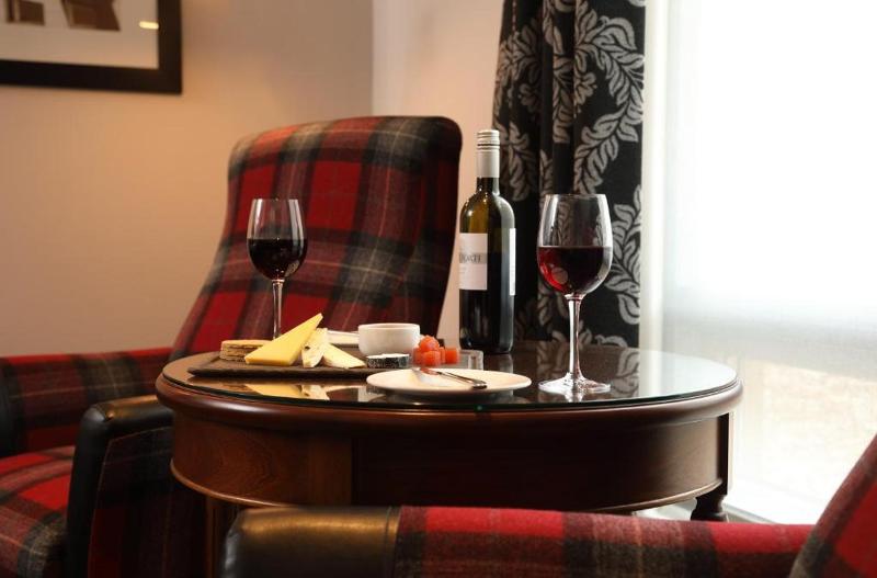 Edinburgh Marriott Hotel Holyrood - Oda