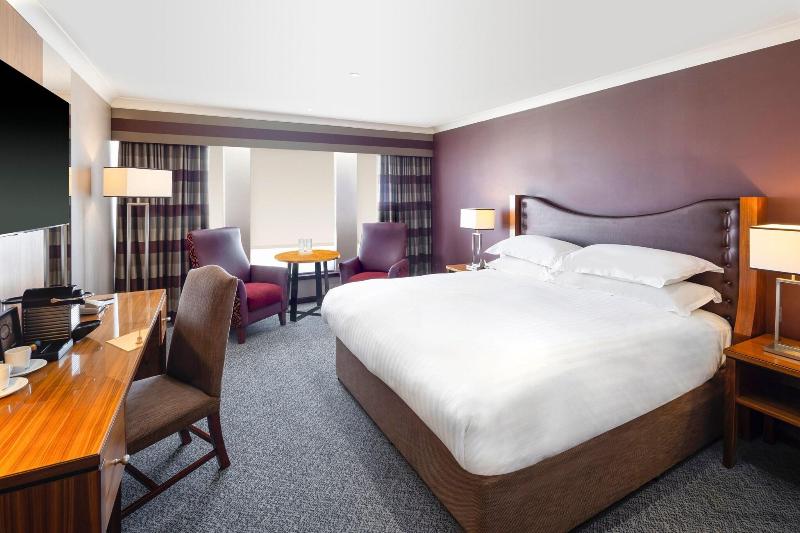 Edinburgh Marriott Hotel Holyrood - Oda