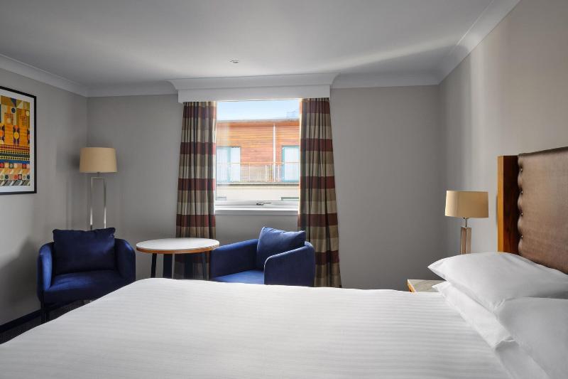 Edinburgh Marriott Hotel Holyrood - Oda