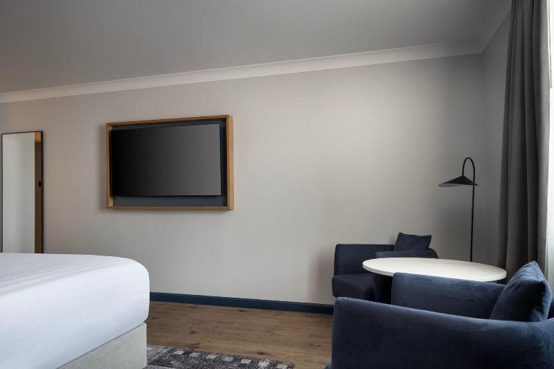 Edinburgh Marriott Hotel Holyrood - Oda