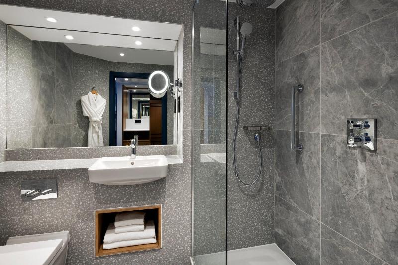 Edinburgh Marriott Hotel Holyrood - Oda