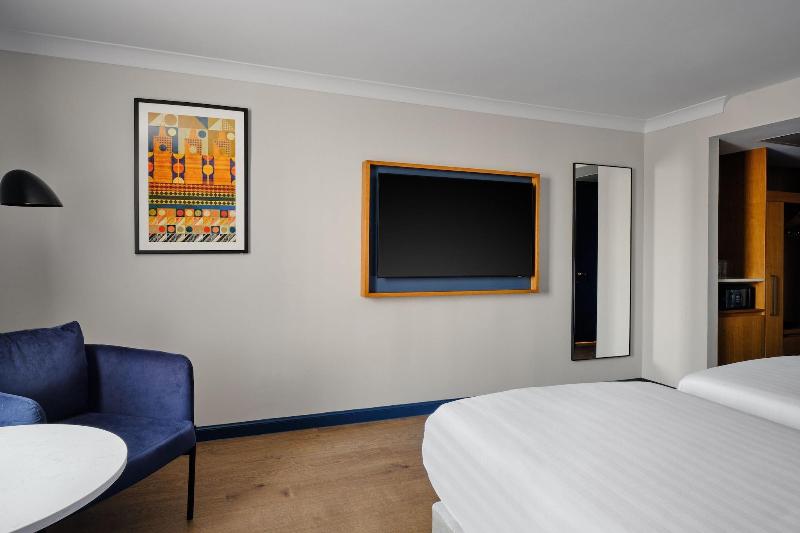Edinburgh Marriott Hotel Holyrood - Oda