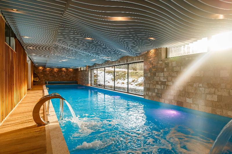 Pino Nature Hotel BW Premier Collection - Havuz