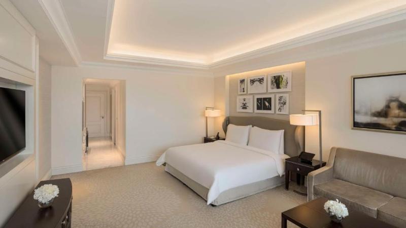 Address Boulevard - Oda