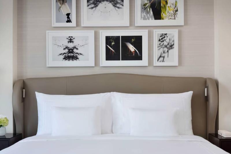 Address Boulevard - Oda