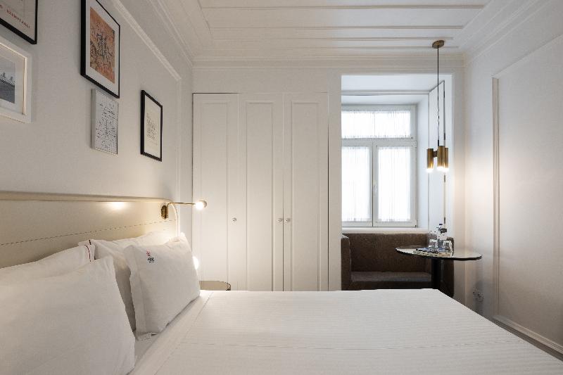 Lisboa Pessoa Hotel - Oda