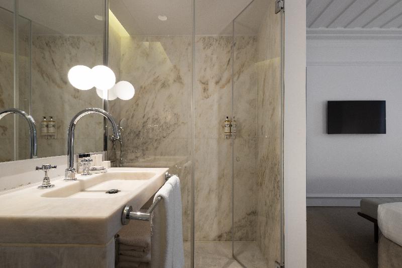 Lisboa Pessoa Hotel - Oda
