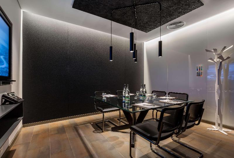 Radisson Blu Edwardian Mercer Street Hotel London - Toplantı