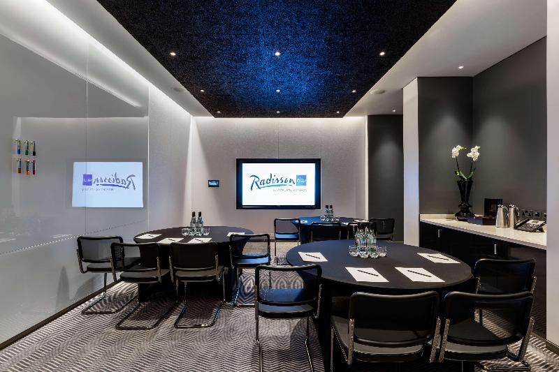 Radisson Blu Edwardian Mercer Street Hotel London - Toplantı