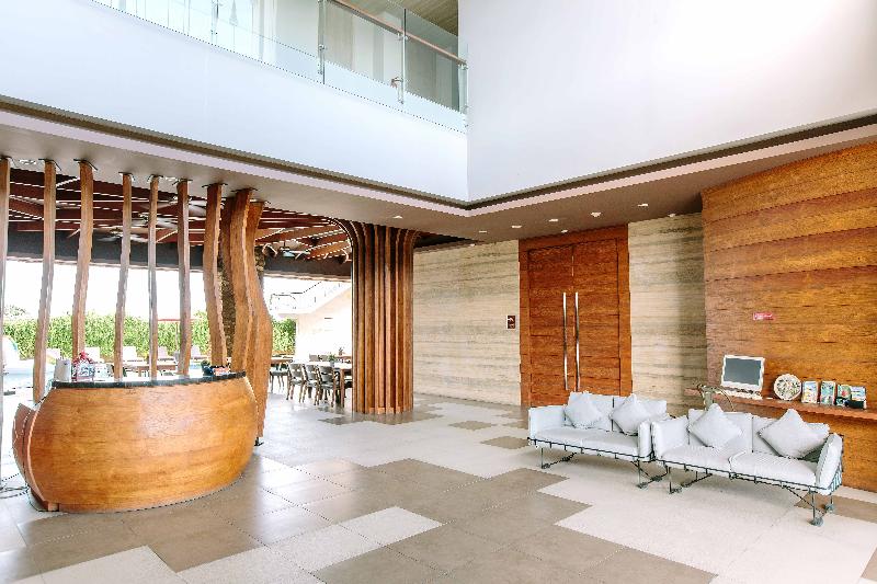 Mahogany Hotel Nusa Dua - Lobi