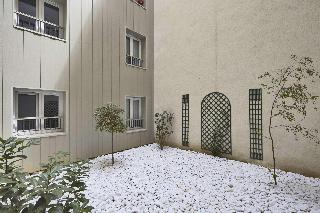 Kyriad Paris 18 Porte De Clignancourt Hotel otel fotoğrafı