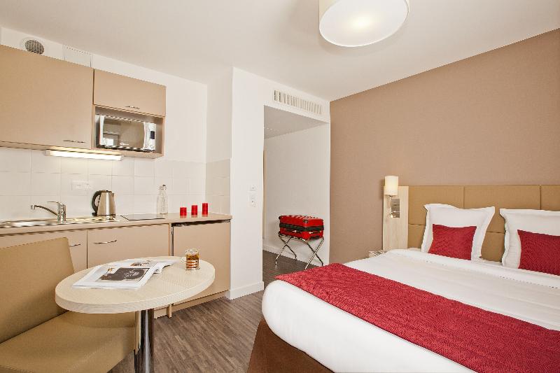 Residhome Nanterre La Defense Hotel - Oda