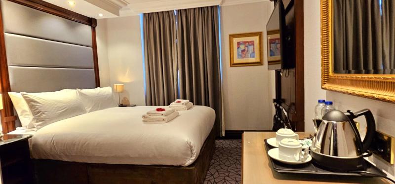 Hyde Park International Member of ParkGrand London - Oda