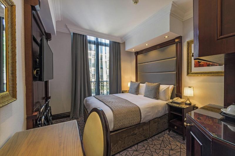 Hyde Park International Member of ParkGrand London - Oda