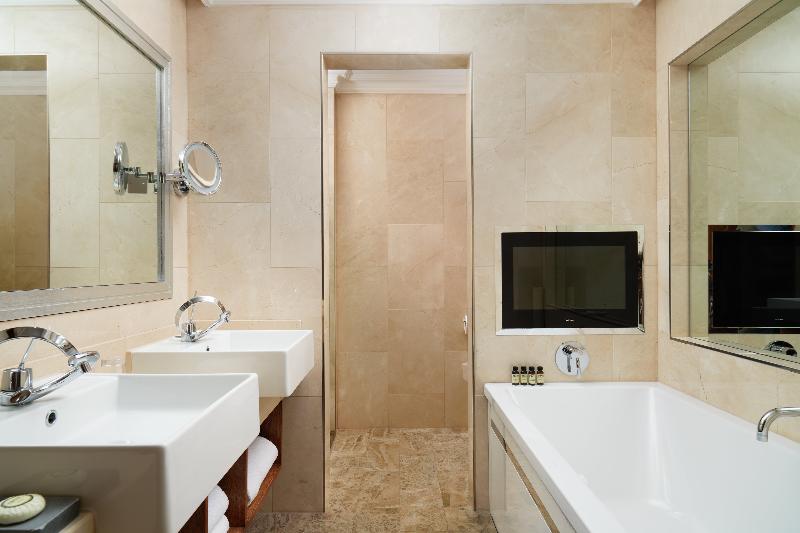 The Chelsea Harbour Hotel & Spa London - Oda