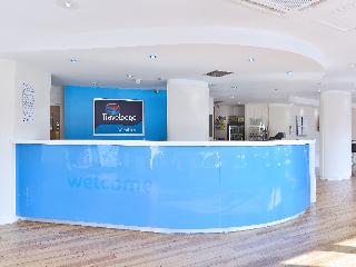 Travelodge London Wembley Hotel fotoÄŸrafÄ±
