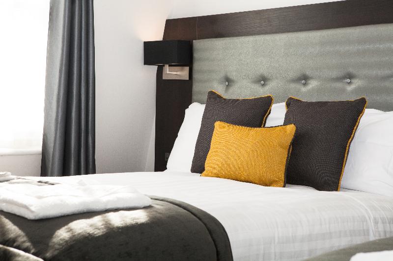 The Tudor Inn Hotel - Oda