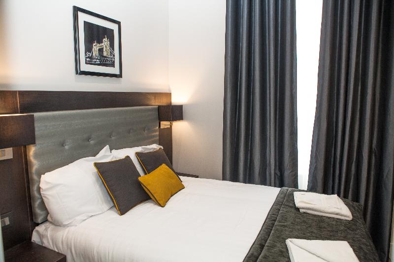 The Tudor Inn Hotel - Oda