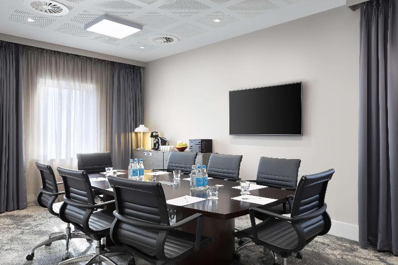 Hampton by Hilton Bristol Airport - Toplantı