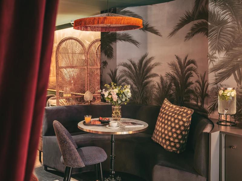 Hotel Snob by Elegancia - Lobi