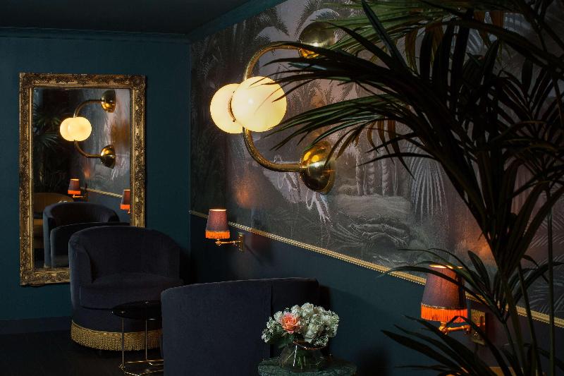 Hotel Snob by Elegancia - Lobi