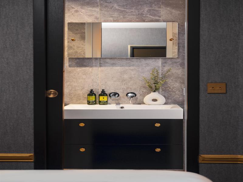 Hotel Snob by Elegancia - Oda