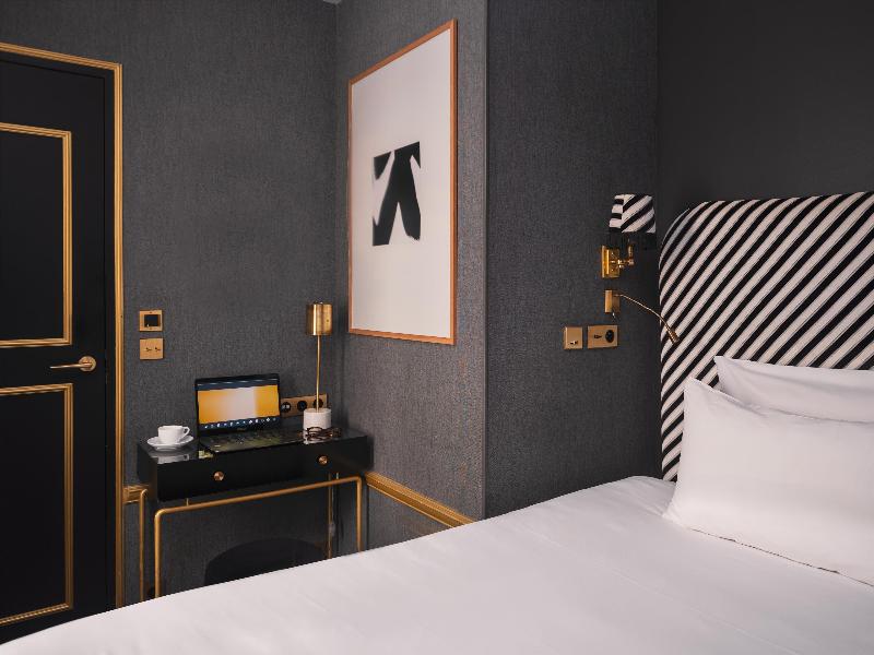 Hotel Snob by Elegancia - Oda