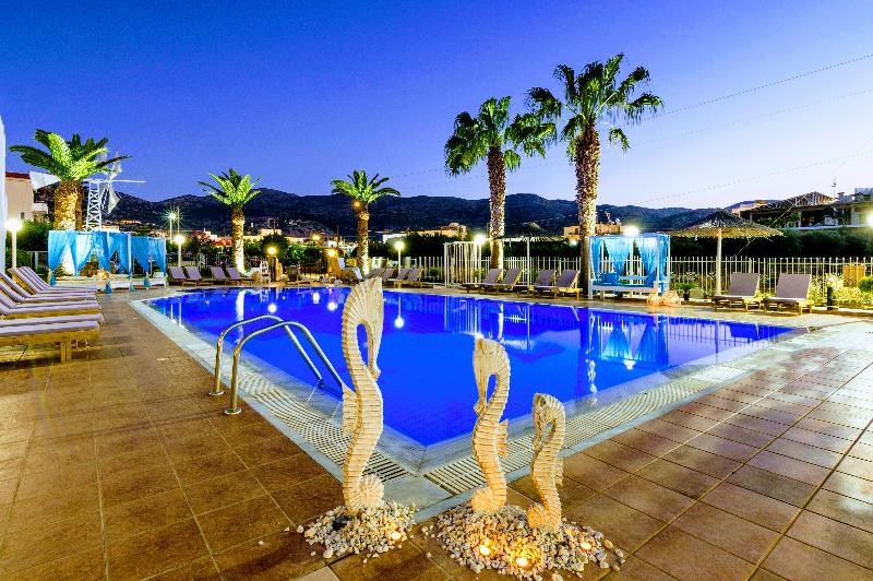 Stelios Gardens - Havuz