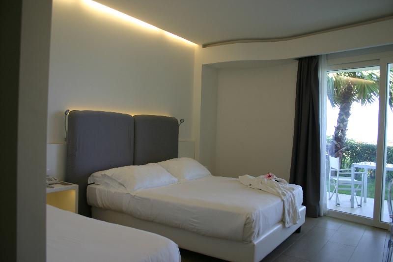 Infinity Resort Tropea - Oda