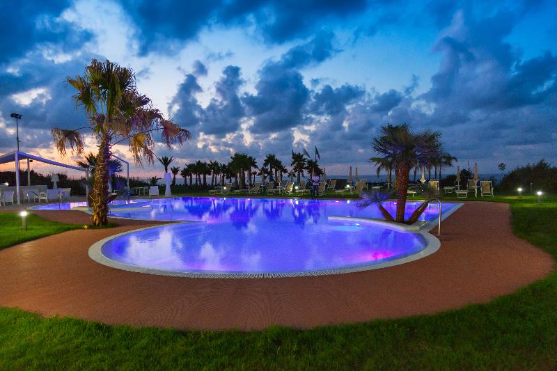 Infinity Resort Tropea - Havuz