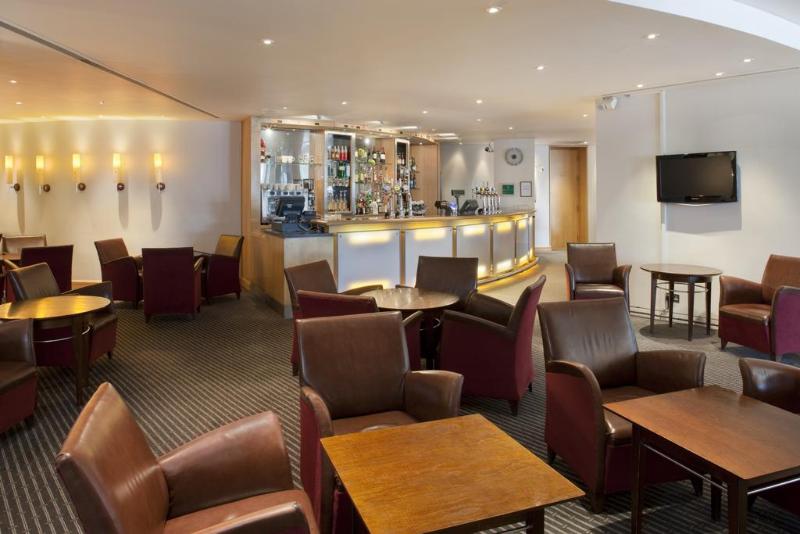 Best Western Heathrow Ariel T2, 3, 4 - Bar