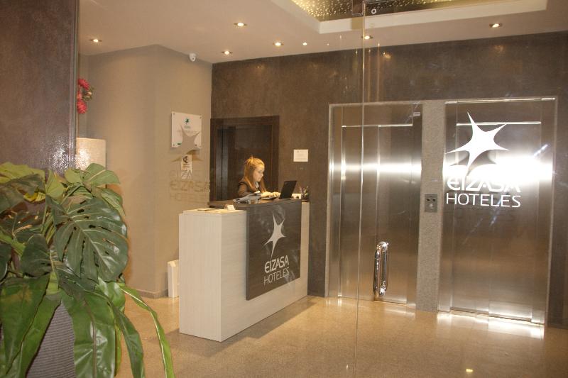 Apartamentos Real Lleida - Lobi