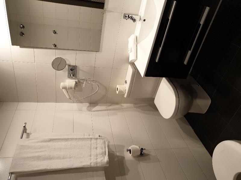 Apartamentos Real Lleida - Oda