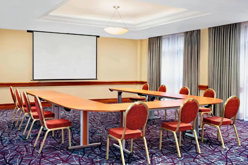 Skyline Sheraton Heathrow - Toplantı