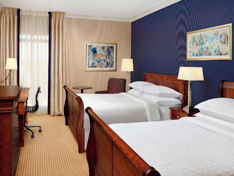 Skyline Sheraton Heathrow - Oda