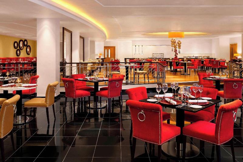 Skyline Sheraton Heathrow - Restoran