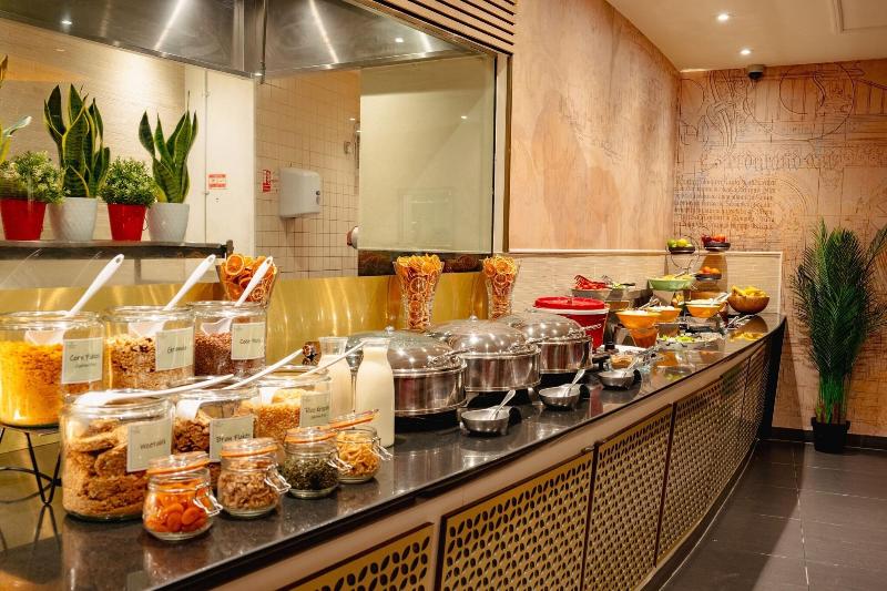 Skyline Sheraton Heathrow - Restoran