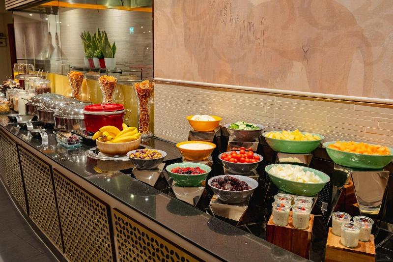 Skyline Sheraton Heathrow - Restoran