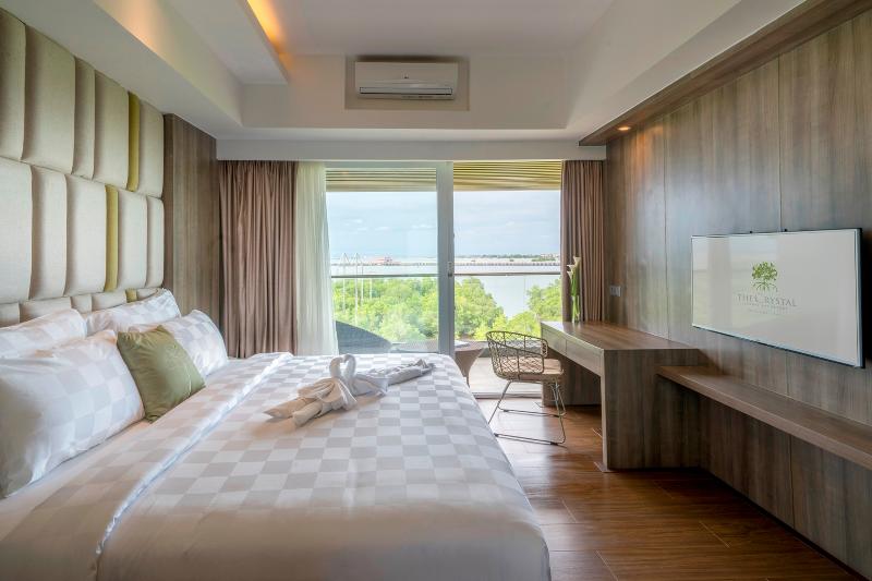 The Crystal Luxury Bay Resort Nusa Dua, Bali - Oda