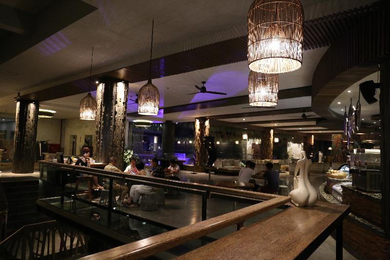 The Crystal Luxury Bay Resort Nusa Dua, Bali - Restoran