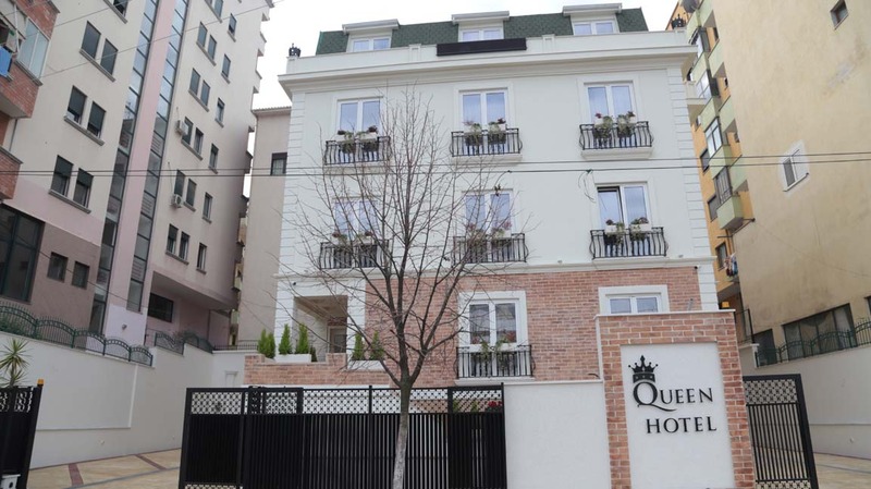 Hotel Queen - Genel